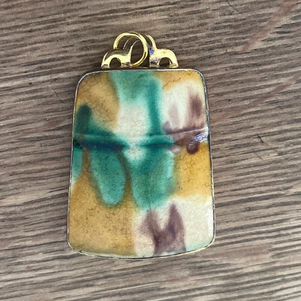 Qing Dynasty Tiger Skin Egg & Spinach Shard Pendant Sterling 18th/19th Century